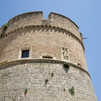 La storia_2 torre del castello di Corigliano D'Otranto