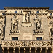 La storia_3 parte superiore della facciata del Castello di Corigliano D'Otranto